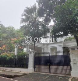 Best Deal Hunian Mewah Ideal dan Luas di Menteng, Jakarta Pusat Best Deal Hunian Mewah Ideal dan Luas di Menteng, Jakarta Pusat
