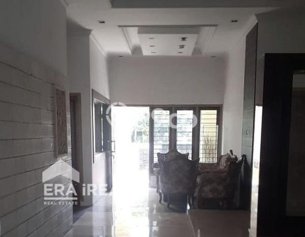 Rumah di Semarang Barat, LT 200m², Bangunan 200m² Rumah di Semarang Barat, LT 200m², Bangunan 200m²