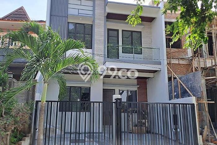 Rumah Minimalis 4 KT di Bandengan Jakarta Utara Rumah Minimalis 4 KT di Bandengan Jakarta Utara