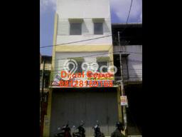 ruko jelambar jalan raya ramai ruko jelambar jalan raya ramai