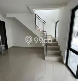Dijual Rumah Eksklusif 2 KT di Pantai Indah Kapuk, Jakarta Utara Dijual Rumah Eksklusif 2 KT di Pantai Indah Kapuk, Jakarta Utara
