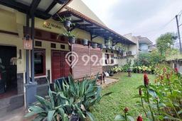 Rumah Mewah Dijual LT 256m2 di Cinere, Depok Rumah Mewah Dijual LT 256m2 di Cinere, Depok