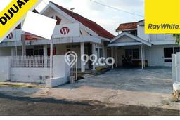 Dijual Rumah Premium dengan Fasilitas Sekitar Komplit di Tanjung Karang Pusat, Bandar Lampung Dijual Rumah Premium dengan Fasilitas Sekitar Komplit di Tanjung Karang Pusat, Bandar Lampung