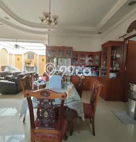 Hunian Mewah Dijual LT 268m2 di Duren Sawit, Jakarta Timur Hunian Mewah Dijual LT 268m2 di Duren Sawit, Jakarta Timur