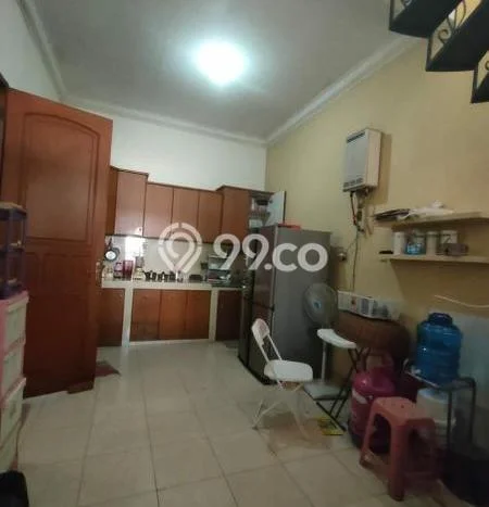 Hunian Mewah Dijual LT 268m2 di Duren Sawit, Jakarta Timur Hunian Mewah Dijual LT 268m2 di Duren Sawit, Jakarta Timur