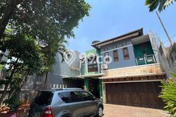 Dijual Rumah Premium dengan Fasilitas Sekitar Komplit di Pancoran, Jakarta Selatan Dijual Rumah Premium dengan Fasilitas Sekitar Komplit di Pancoran, Jakarta Selatan
