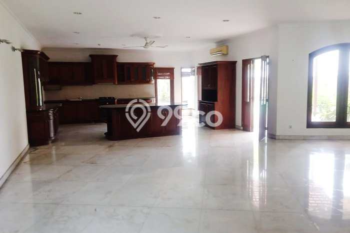 Rumah Elit Modern Siap Huni di Pondok Indah Jakarta Selatan Rumah Elit Modern Siap Huni di Pondok Indah Jakarta Selatan