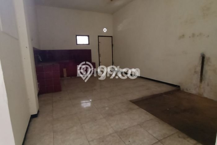 Rumah Luas Asri 5 KT Siap Huni di Bumiayu Malang Rumah Luas Asri 5 KT Siap Huni di Bumiayu Malang