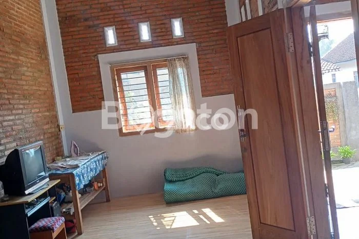 Dijual Rumah 3 Kamar Lokasi Strategis Bagus dan Strategis di Karangploso Dijual Rumah 3 Kamar Lokasi Strategis Bagus dan Strategis di Karangploso