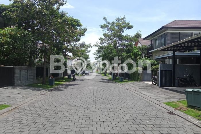 Dijual Rumah Elit Exclusive di Sambikerep, Surabaya Dijual Rumah Elit Exclusive di Sambikerep, Surabaya