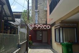 Rumah Kontrakan Bandung LT 100m2 LB 150m2 Area Setiabudi Rumah Kontrakan Bandung LT 100m2 LB 150m2 Area Setiabudi