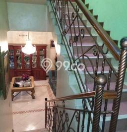 Rumah Elit LB 600m2 Siap Pakai Desain Elegan di Rempoa, Tangerang Rumah Elit LB 600m2 Siap Pakai Desain Elegan di Rempoa, Tangerang