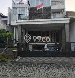 Rumah Elit Modern Tanpa Renovasi di Pakuan Bogor Rumah Elit Modern Tanpa Renovasi di Pakuan Bogor
