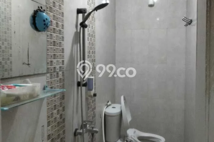 Rumah Modern 4 Kamar LT 175m2 di Babatan Rumah Modern 4 Kamar LT 175m2 di Babatan