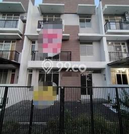 For Sale! Premium House LT 92m2 Desain Modern di Pantai Indah Kapuk For Sale! Premium House LT 92m2 Desain Modern di Pantai Indah Kapuk
