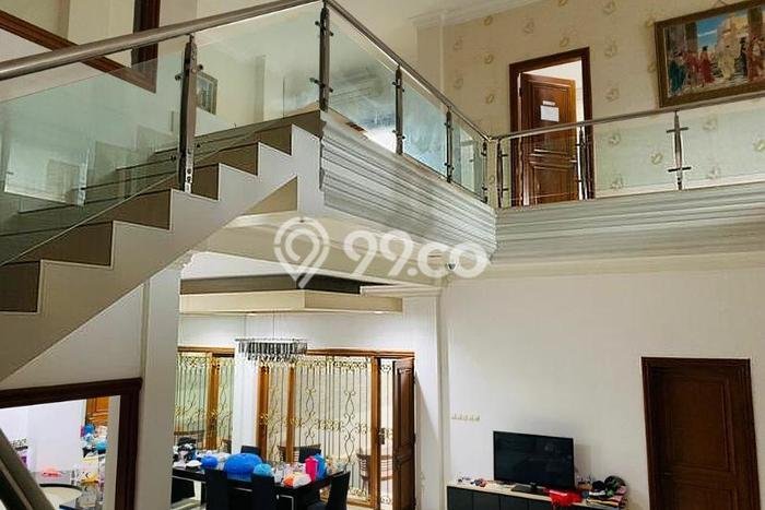 Hunian Eksklusif Dijual LT 386m2 di Kelapa Gading, Jakarta Utara Hunian Eksklusif Dijual LT 386m2 di Kelapa Gading, Jakarta Utara