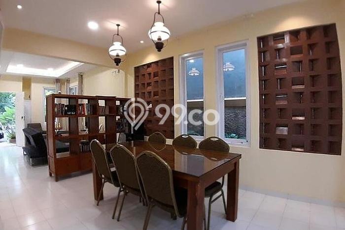 Rumah di Bukit Sentul, Lingkungan Asri, 2 KM Rumah di Bukit Sentul, Lingkungan Asri, 2 KM