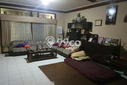 Ready to Use! Premium House LT 410m2 Desain Elegan di Senopati Ready to Use! Premium House LT 410m2 Desain Elegan di Senopati