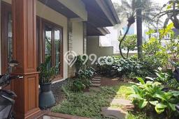 Rumah Elit LB 670m2 Siap Pakai Desain Elegan di Kuningan, Jakarta Selatan Rumah Elit LB 670m2 Siap Pakai Desain Elegan di Kuningan, Jakarta Selatan
