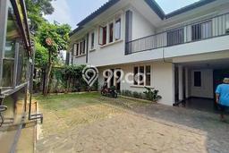 Rumah Modern LB/LT 650m2/476m2 Siap Huni di Kuningan, Jakarta Selatan Rumah Modern LB/LT 650m2/476m2 Siap Huni di Kuningan, Jakarta Selatan