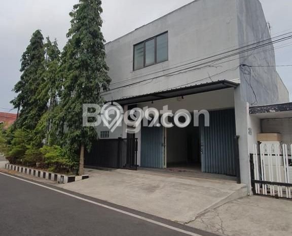 Rumah Luxury Siap Huni di Malang Fasilitas Lengkap Rumah Luxury Siap Huni di Malang Fasilitas Lengkap
