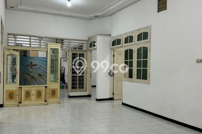 Hot Offer Hunian Premium Ideal dan Luas di Tandes, Surabaya Hot Offer Hunian Premium Ideal dan Luas di Tandes, Surabaya