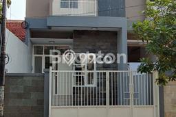 Rumah 3 KT 3 KM di Lokasi Strategis Rungkut, Surabaya Rumah 3 KT 3 KM di Lokasi Strategis Rungkut, Surabaya