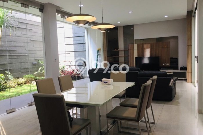 Rumah Luxury Modern Tanpa Renovasi di Pasteur Bandung Rumah Luxury Modern Tanpa Renovasi di Pasteur Bandung