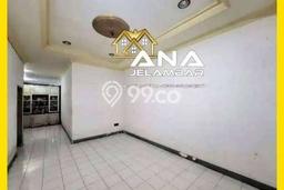 Hunian Elit LB 262m2 Siap Huni Desain Elegan di Jelambar, Jakarta Barat Hunian Elit LB 262m2 Siap Huni Desain Elegan di Jelambar, Jakarta Barat