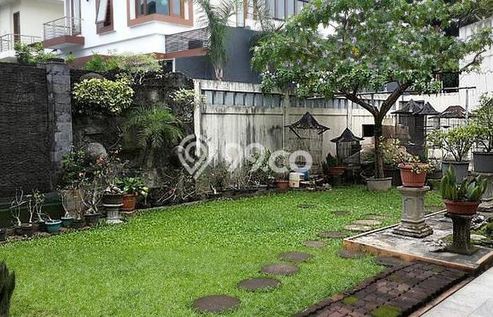 Rumah Luxury Modern Siap Huni di Pejaten Jakarta Selatan Rumah Luxury Modern Siap Huni di Pejaten Jakarta Selatan