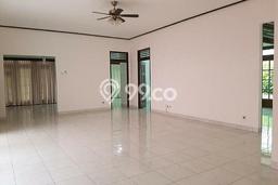 Rumah Mewah LB 300m2 Siap Huni Desain Elegan di Cipete, Jakarta Selatan Rumah Mewah LB 300m2 Siap Huni Desain Elegan di Cipete, Jakarta Selatan