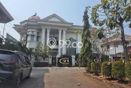 Dijual Rumah Mewah Exclusive di Cakung, Jakarta Timur Dijual Rumah Mewah Exclusive di Cakung, Jakarta Timur