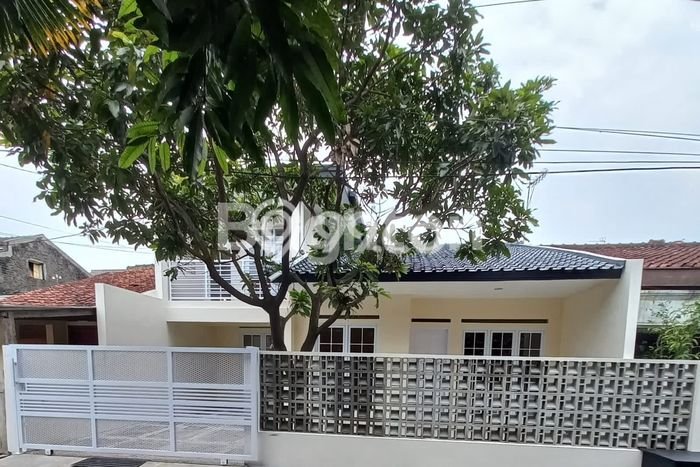 Rumah Modern 5 Kamar LT 136m2 di Ciwastra Rumah Modern 5 Kamar LT 136m2 di Ciwastra