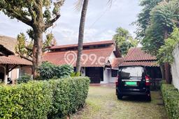 For Sale Rumah Mewah Exclusive di Ciputat, Tangerang Selatan For Sale Rumah Mewah Exclusive di Ciputat, Tangerang Selatan