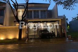 Rumah Mewah LB 301m2 Siap Pakai Desain Elegan di Citraland, Surabaya Rumah Mewah LB 301m2 Siap Pakai Desain Elegan di Citraland, Surabaya