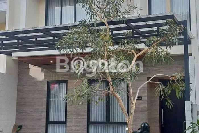 Hunian Mewah LB 250m2 Siap Pakai Desain Elegan di Citraland, Surabaya Hunian Mewah LB 250m2 Siap Pakai Desain Elegan di Citraland, Surabaya