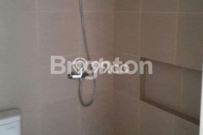 Rumah Luas Asri 2 KT Siap Huni di Citraland Surabaya Rumah Luas Asri 2 KT Siap Huni di Citraland Surabaya