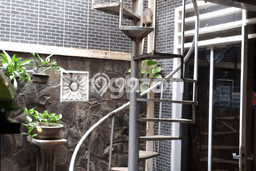 Dijual Cepat Rumah Bagus Siap Huni LB 300m2 di Karawaci, Tangerang Dijual Cepat Rumah Bagus Siap Huni LB 300m2 di Karawaci, Tangerang