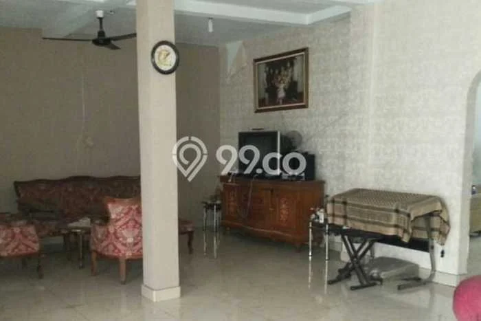 Hot Offer Hunian Mewah Ideal dan Luas di Ciputat, Tangerang Selatan Hot Offer Hunian Mewah Ideal dan Luas di Ciputat, Tangerang Selatan