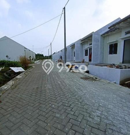 Rumah Luas Asri 2 KT Siap Pakai di Cikarang Bekasi Rumah Luas Asri 2 KT Siap Pakai di Cikarang Bekasi