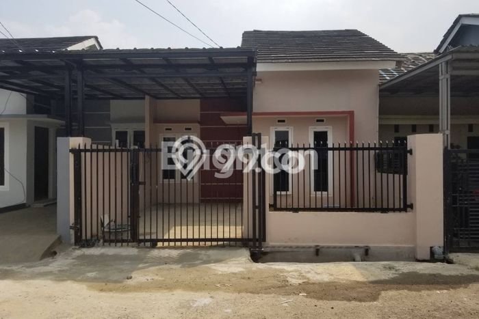 Rumah Minimalis Dijual di Cikupa 2 Kamar dengan LT 110m2 Rumah Minimalis Dijual di Cikupa 2 Kamar dengan LT 110m2