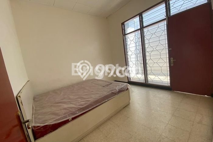 Rumah Disewakan Semarang LT 192m2 LB 192m2 Kawasan Indraprasta Rumah Disewakan Semarang LT 192m2 LB 192m2 Kawasan Indraprasta