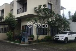 Hunian Nyaman Asri 2 KT Siap Pakai di Cirendeu Jakarta Selatan Hunian Nyaman Asri 2 KT Siap Pakai di Cirendeu Jakarta Selatan