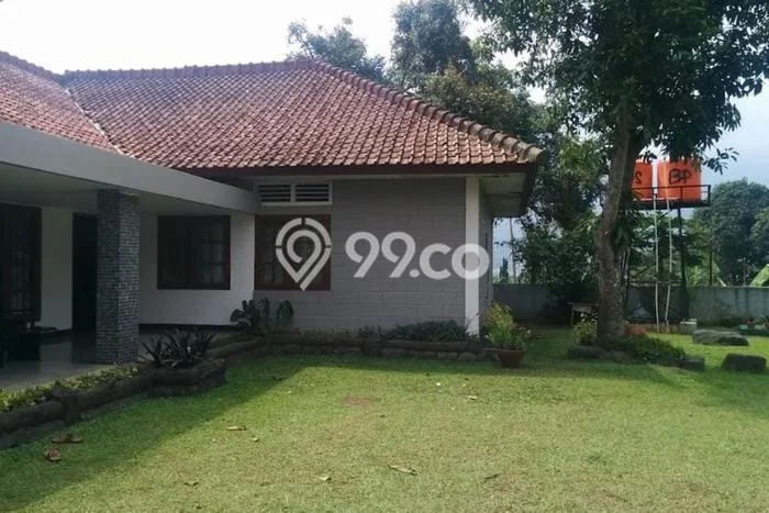 Hunian Mewah Siap Huni LT 1350m2 di Cisarua, Bogor Hunian Mewah Siap Huni LT 1350m2 di Cisarua, Bogor