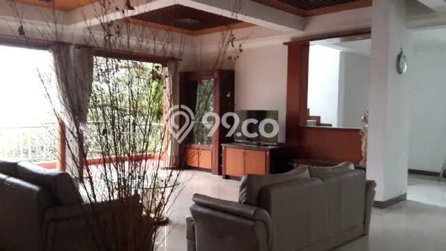 Jual Rumah Luas Megah Dengan View Eksklusif di Cipaku, Bandung Jual Rumah Luas Megah Dengan View Eksklusif di Cipaku, Bandung