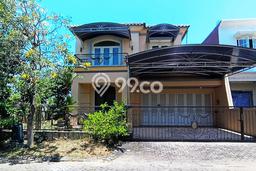 Dijual Rumah Premium dengan Fasilitas Sekitar Lengkap di Wiyung, Surabaya Dijual Rumah Premium dengan Fasilitas Sekitar Lengkap di Wiyung, Surabaya