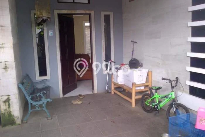 Rumah Strategis Modern Lb 150m2 di Babakan Ciparay, Bandung Rumah Strategis Modern Lb 150m2 di Babakan Ciparay, Bandung