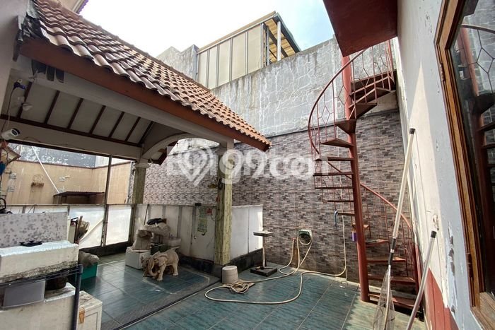 Siap Huni Hunian Elit 5 Kamar di Rawalumbu Dekat ke Mana Saja Siap Huni Hunian Elit 5 Kamar di Rawalumbu Dekat ke Mana Saja