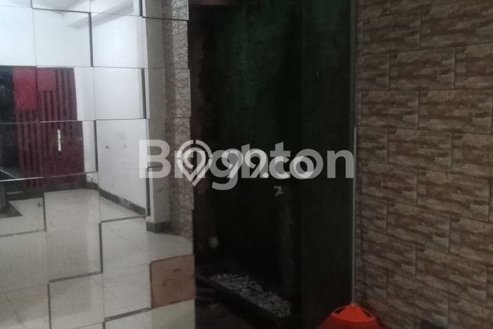 LOKASI PREMIUM! Rumah area , 5 KT, Area Tenang, Luas 147m2m² Bangunan 200m2m² LOKASI PREMIUM! Rumah area , 5 KT, Area Tenang, Luas 147m2m² Bangunan 200m2m²