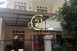Hunian Elit LB 250m2 Siap Huni Desain Elegan di Bintaro, Tangerang Selatan Hunian Elit LB 250m2 Siap Huni Desain Elegan di Bintaro, Tangerang Selatan